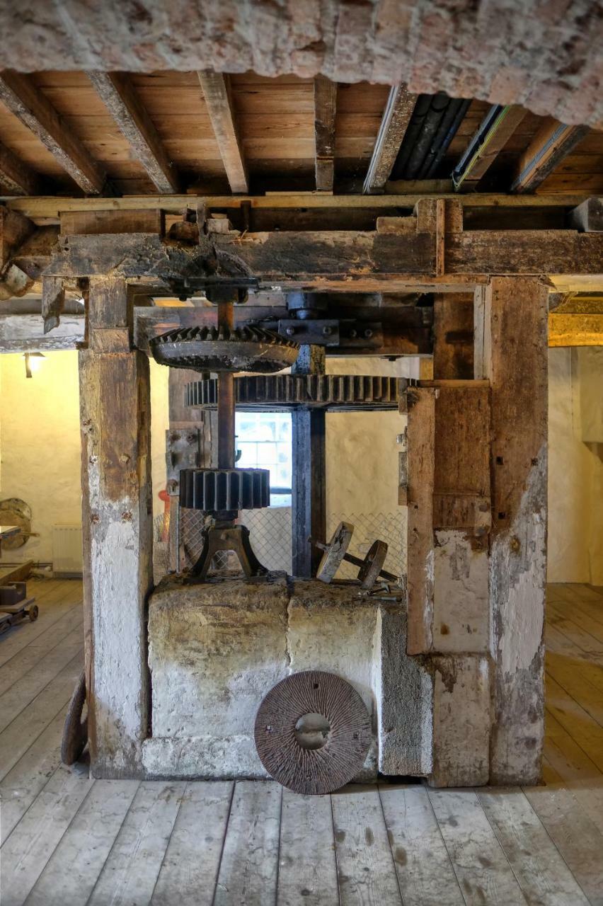 Kiln Wing, Old Corn Mill Villa Bushmills Eksteriør billede